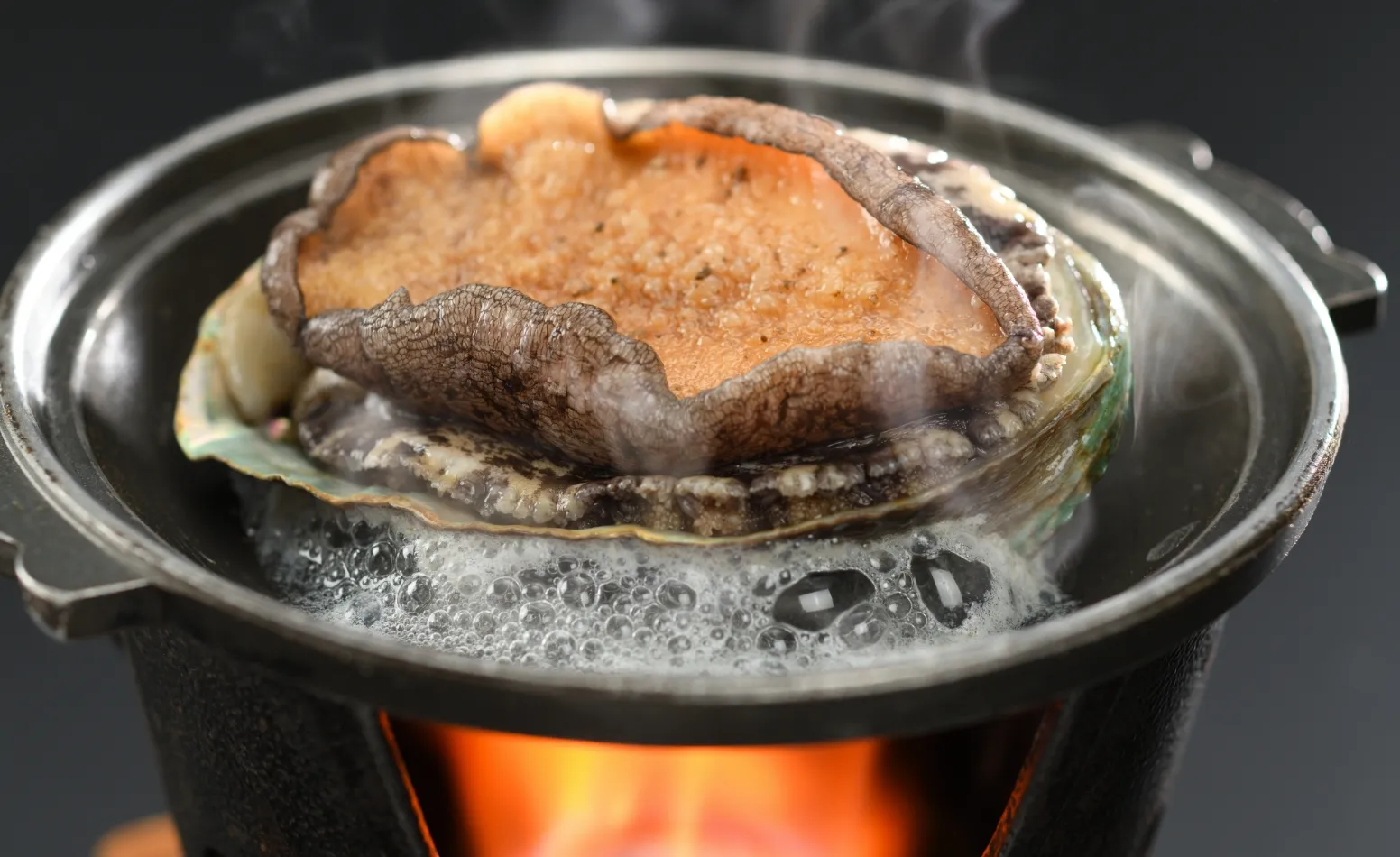 特大活鮑踊り焼き